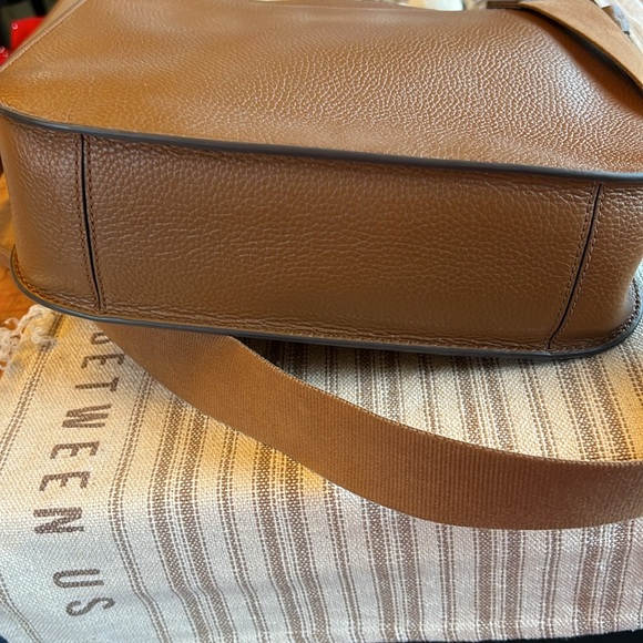 Tori Burch Thea Web Bag - Picture 11 of 12